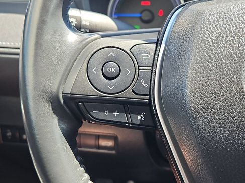 Used 2021 Toyota Venza LE w/ Carpet Mat Package (TMS) AWD/4WD image 23