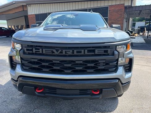 New 2026 Chevrolet Silverado 1500 Custom Trail Boss w/ LPO, Dark Essentials Package AWD/4WD image 2