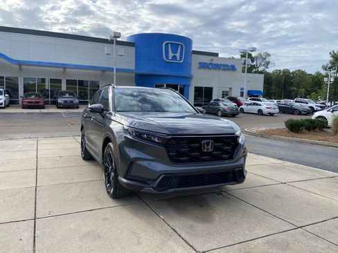 Used 2023 Honda CR-V Sport image 2