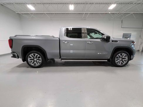 Certified 2025 GMC Sierra 1500 Denali w/ Denali Reserve Package AWD/4WD image 7