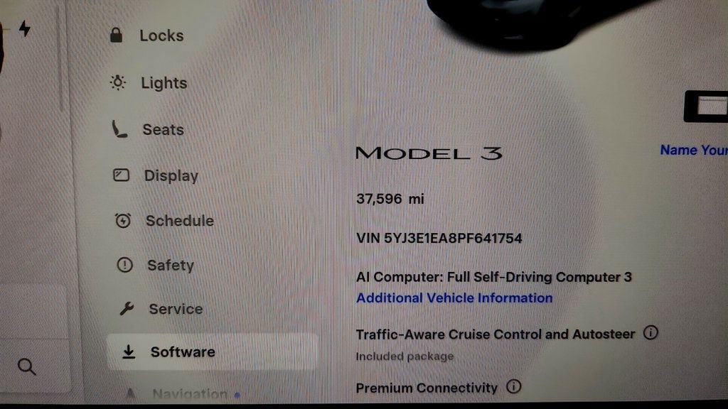 Used 2023 Tesla Model 3 Standard Range RWD image 14