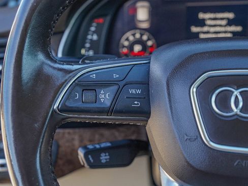 Used 2017 Audi Q7 3.0T Premium Plus image 11