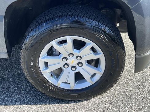 Used 2019 Chevrolet Colorado LT w/ LT Convenience Package image 12