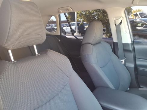 Used 2023 Toyota RAV4 LE FWD image 12