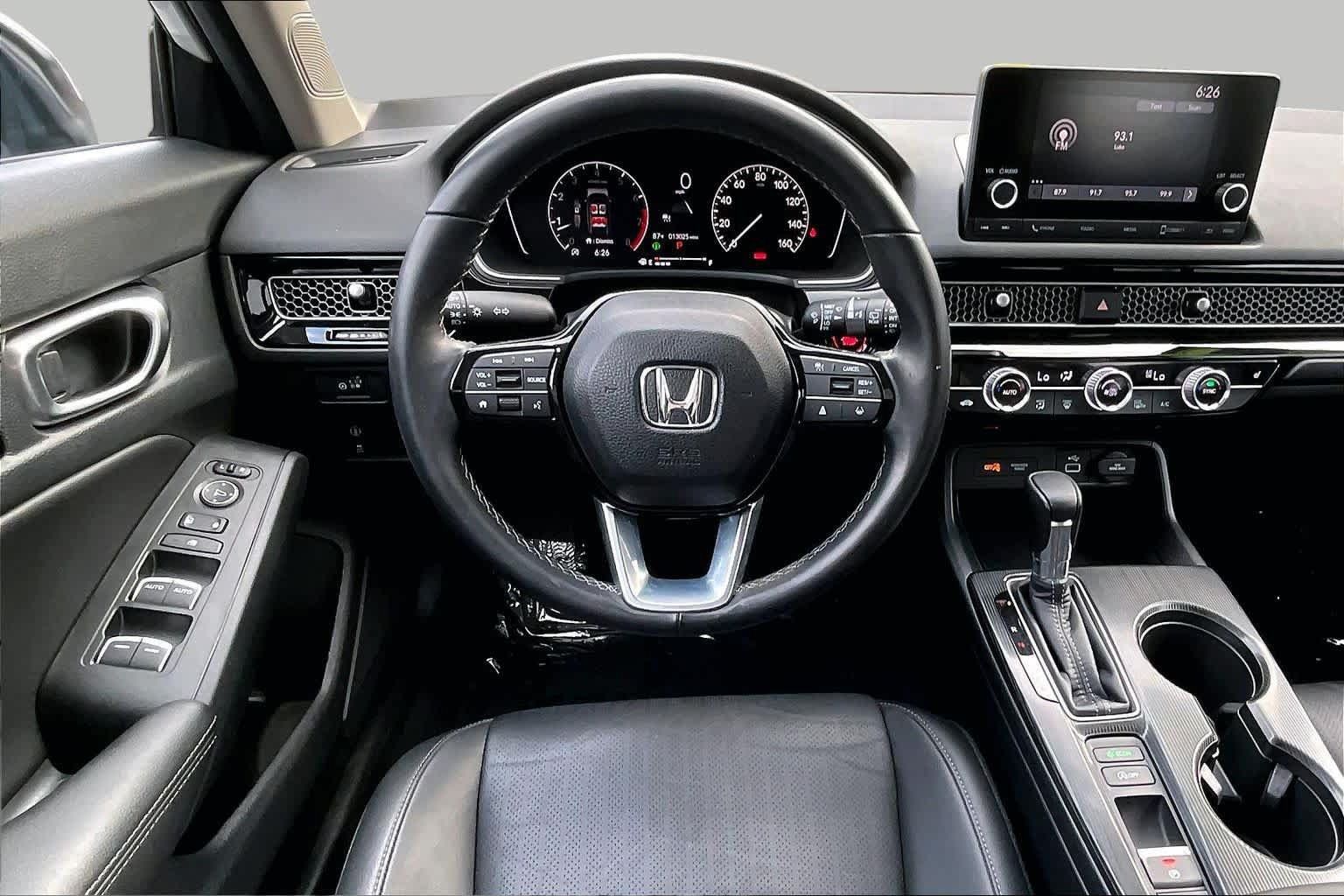 Used 2024 Honda Civic EX-L image 6