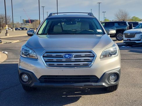 Used 2017 Subaru Outback 2.5i Premium AWD/4WD image 8