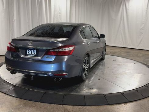 Used 2017 Honda Accord Sport Special Edition image 9