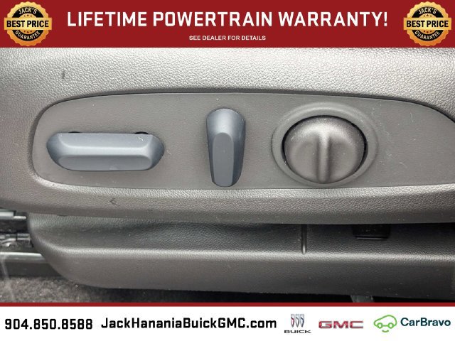 Used 2023 Buick Encore GX Essence w/ Experience Buick Package FWD image 22