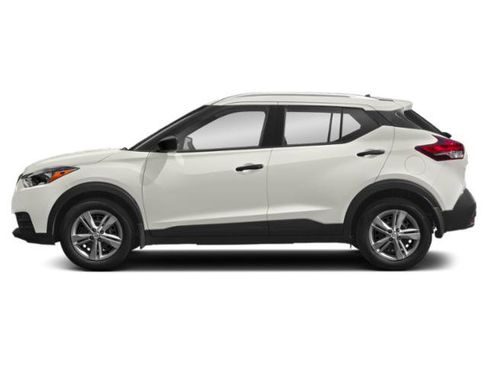 Used 2020 Nissan Kicks S FWD image 3