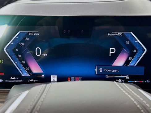 Used 2025 BMW X7 xDrive40i image 12