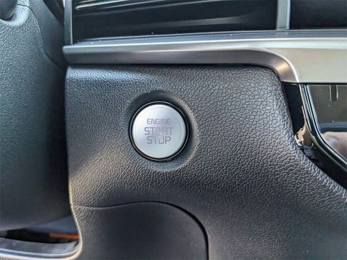 Certified 2025 Kia Sorento LX image 27