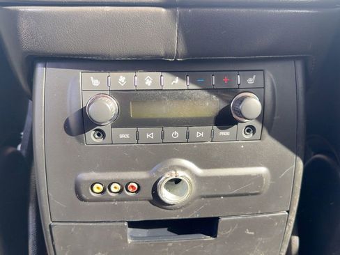 Used 2013 Cadillac Escalade ESV Premium image 35