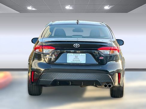 Used 2021 Toyota Corolla SE image 9