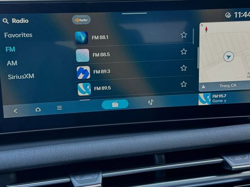 Used 2025 Hyundai Tucson SEL image 16