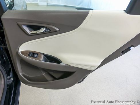 Used 2024 Chevrolet Malibu LT image 23