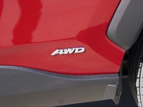 Certified 2022 Toyota RAV4 XLE Premium image 10