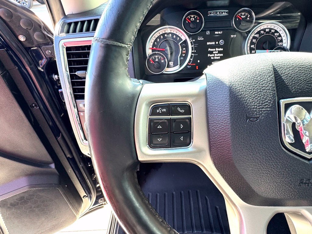 Used 2018 RAM 1500 Laramie w/ Convenience Group AWD/4WD image 32