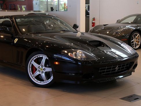 Used 2005 Ferrari 575M Maranello Superamerica image 8
