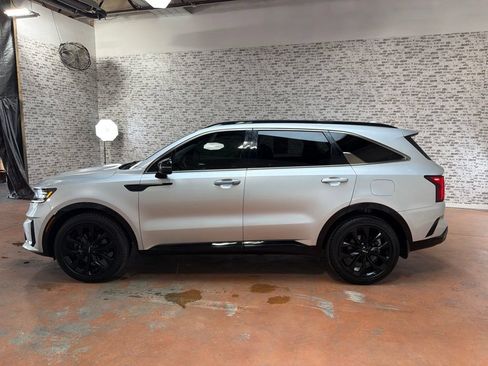 Used 2022 Kia Sorento SX FWD image 4