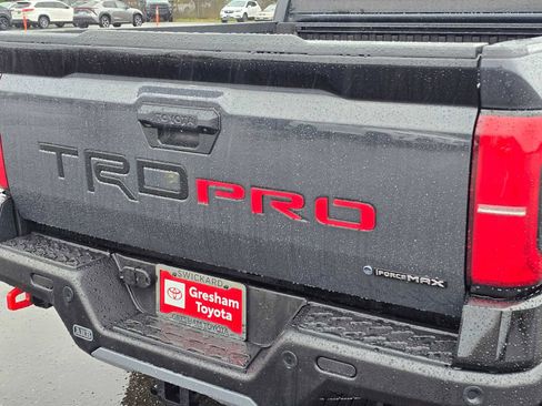 Certified 2025 Toyota Tacoma TRD Pro AWD/4WD image 17