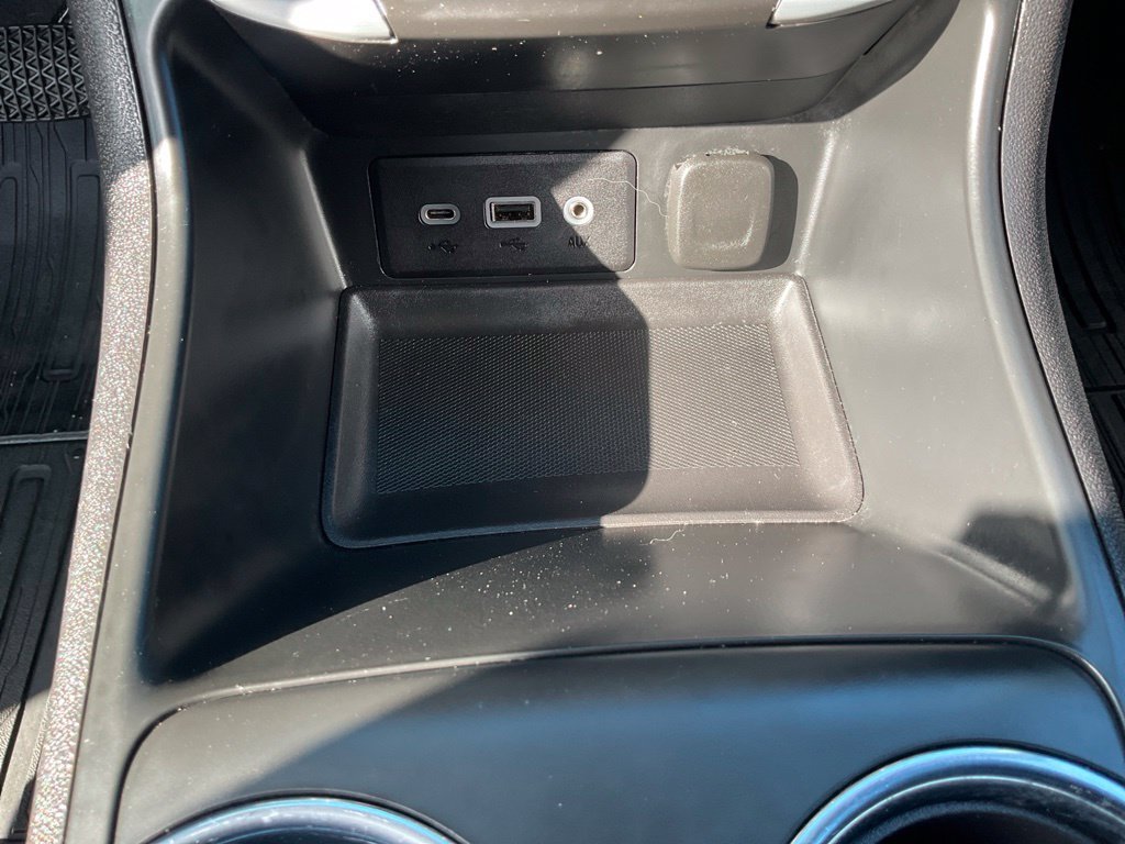 Used 2023 GMC Terrain SLE w/ Driver Convenience Package FWD image 21