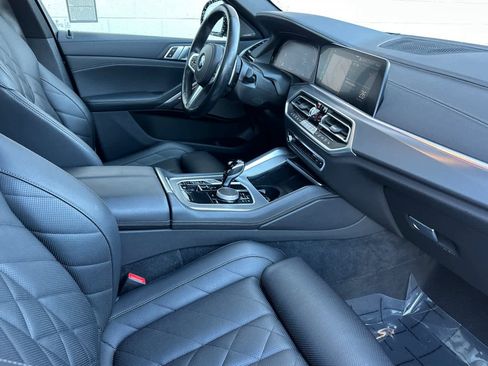 Certified 2023 BMW X6 xDrive40i w/ M Sport Package image 19