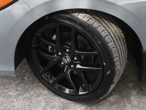 Used 2026 Honda Civic Sport image 17