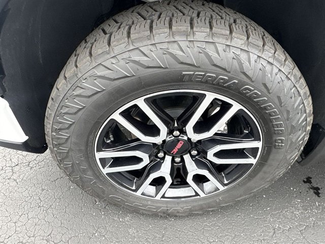 Certified 2026 GMC Sierra 1500 AT4 w/ AT4 Premium Package AWD/4WD image 33