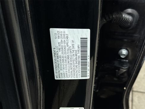 Used 2024 Honda Pilot Touring image 14