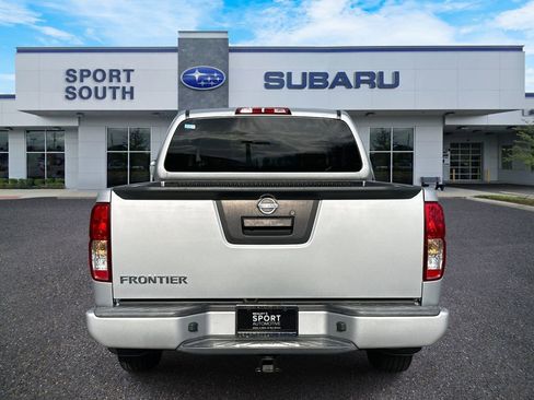 Used 2018 Nissan Frontier S image 4