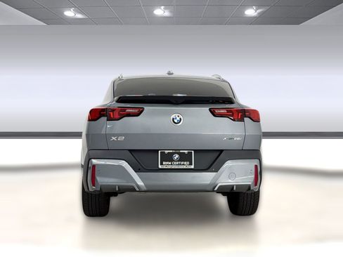 Used 2025 BMW X2 xDrive28i w/ Premium Package AWD/4WD image 10