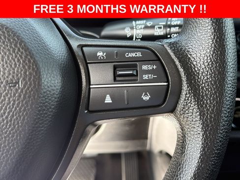 Used 2023 Honda HR-V LX image 40