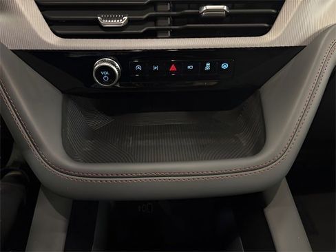 New 2026 Ford Explorer Active w/ Active Comfort Package image 17