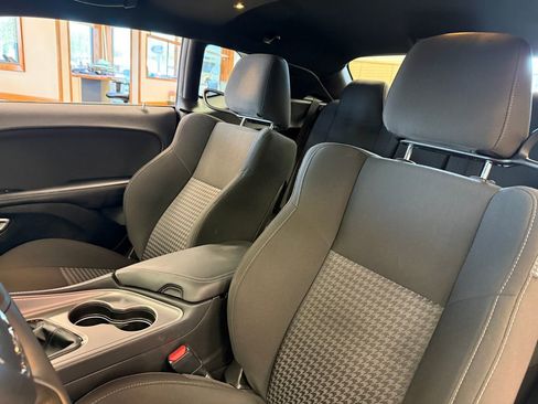 Used 2023 Dodge Challenger R/T image 18