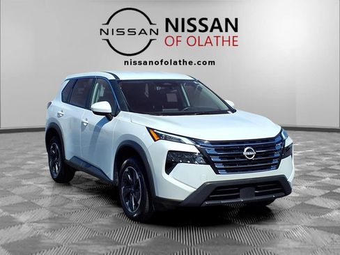 Used 2025 Nissan Rogue SV AWD/4WD image 30