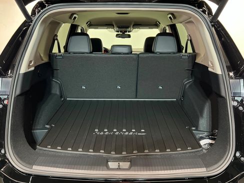 New 2026 Nissan Rogue SV w/ Rock Creek Premium Package AWD/4WD image 23