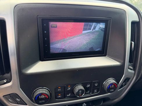 Used 2018 GMC Sierra 1500 SLE w/ SLE Value Package RWD image 15