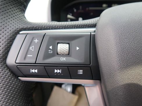 New 2025 Mitsubishi Outlander AWD image 31