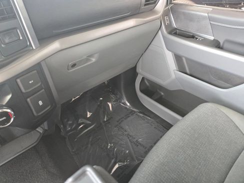 Used 2025 Ford F150 XLT w/ Equipment Group 301A Standard RWD image 26