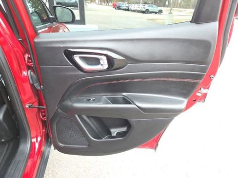 Used 2025 Jeep Compass Trailhawk image 49