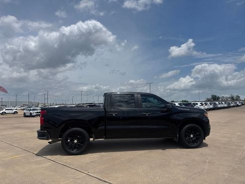 Used 2022 Chevrolet Silverado 1500 Custom RWD image 25