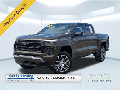 Used 2023 Chevrolet Colorado Z71 w/ Z71 Convenience Package 2