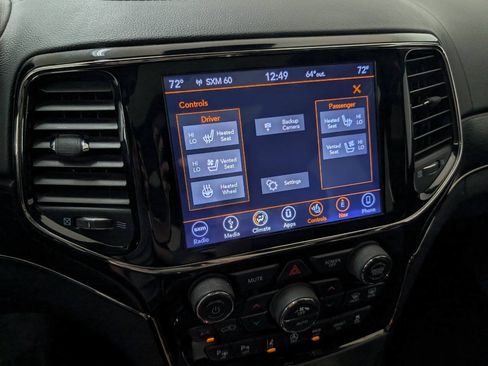 Used 2019 Jeep Grand Cherokee High Altitude AWD/4WD image 12