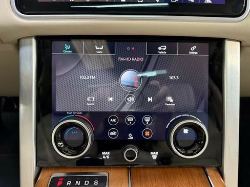 Used 2020 Land Rover Range Rover HSE AWD/4WD image 19