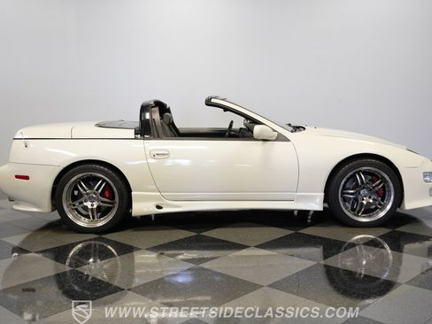 Used 1993 Nissan 300ZX Convertible RWD image 15