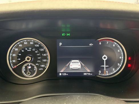 Used 2023 Genesis G70 3.3T w/ Sport Prestige Package image 13