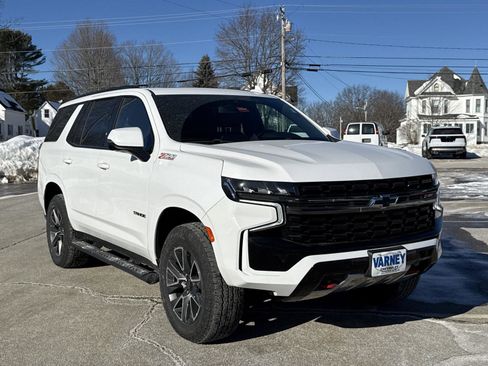 Used 2022 Chevrolet Tahoe Z71 w/ Z71 Off-Road Package image 5
