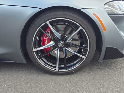Used 2022 Toyota Supra RWD image 9