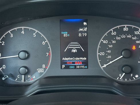 Used 2025 Toyota Corolla LE FWD image 23
