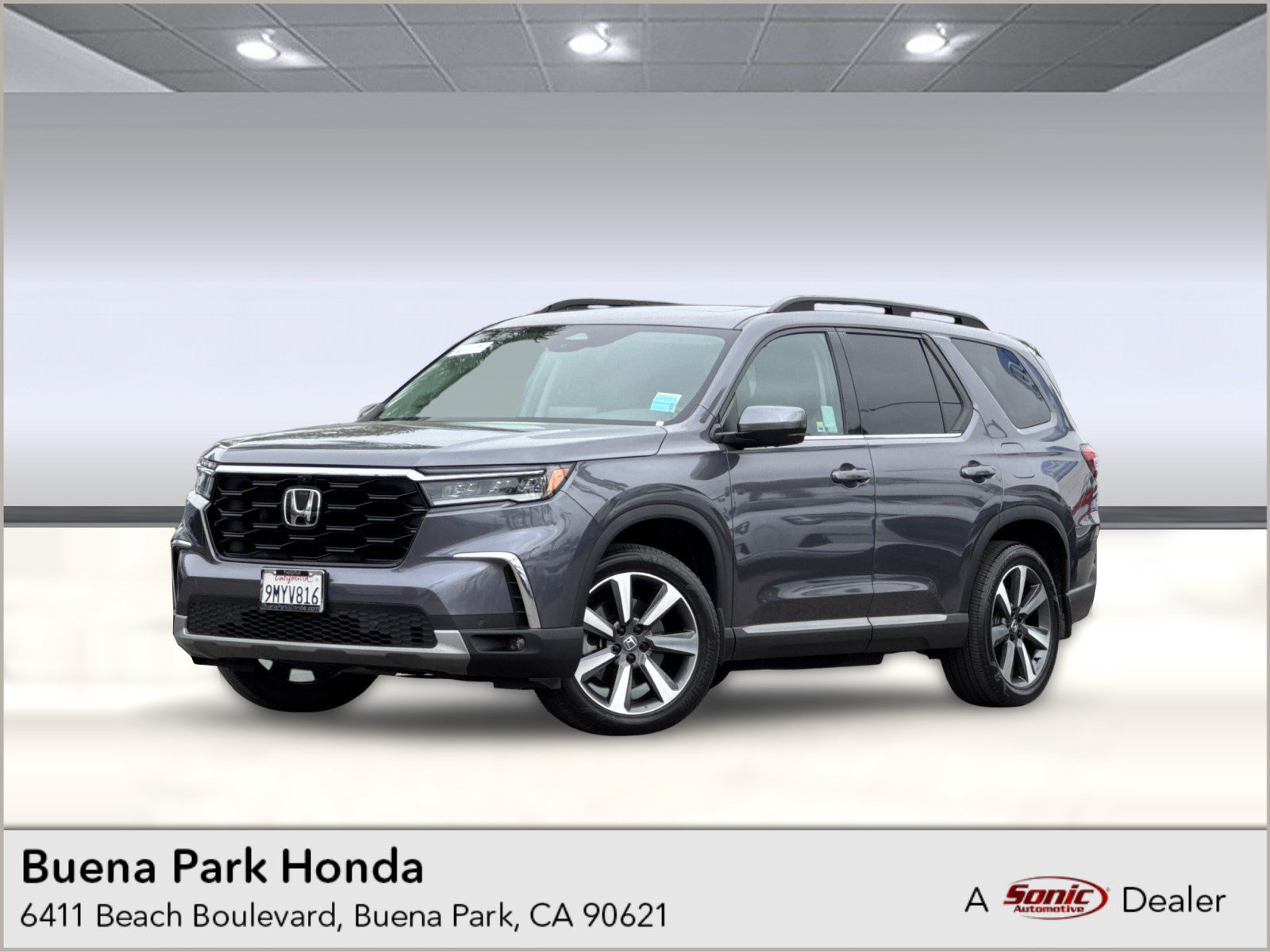 Certified 2025 Honda Pilot Elite image 1
